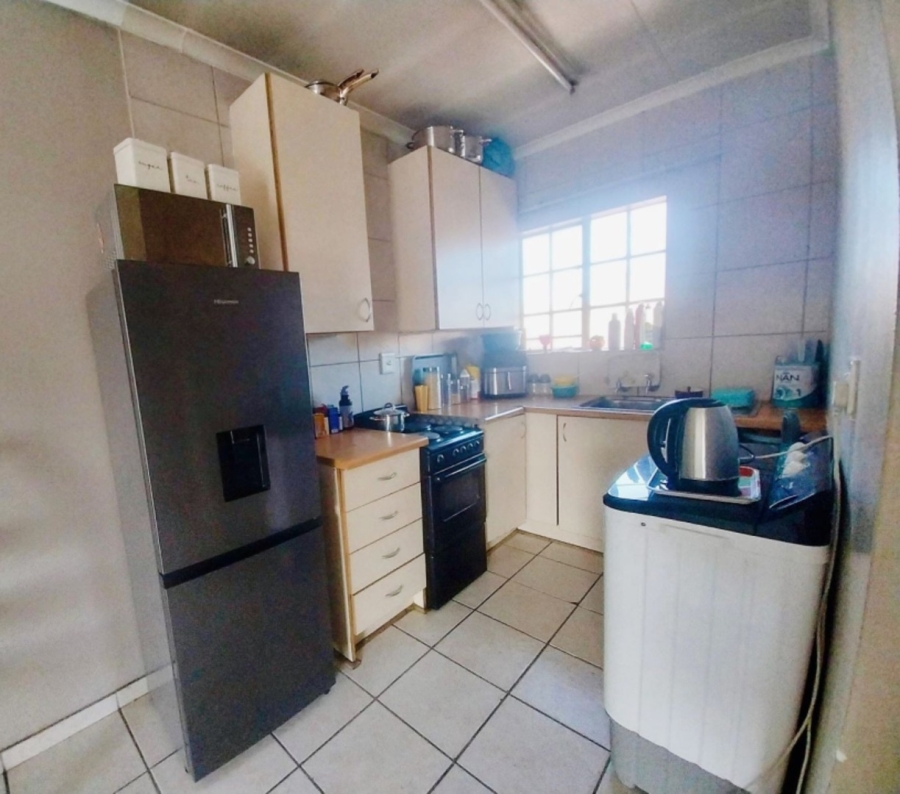 2 Bedroom Property for Sale in Rustenburg Central North West